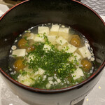 鮨匠 のむら - なめこと豆腐のお味噌汁