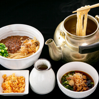 Inventing Hakata udon rooted in history in Hakata, the birthplace of udon