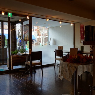 レストラン&テイクアウト memere_2