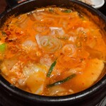 KOREAN DINING 長寿韓酒房 - 牛もつスンドゥブチゲ