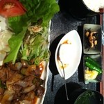 2012.7.25　神戸牛焼肉定食 1200円