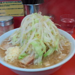 ラーメン二郎 神田神保町店 - 小　650円