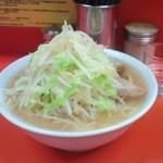 ラーメン二郎 神田神保町店 - 小　650円