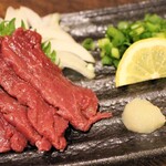 马肉刺身