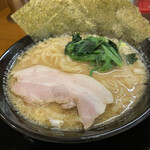 横浜家系ラーメン 一門家 - 