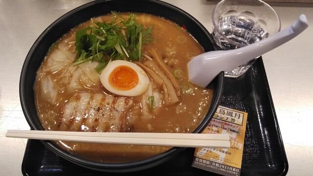 花鳥 風月 海老 ワンタン 麺