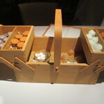 AZUR et MASA UEKI - プティ・フール