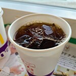 Makudonarudo - アイスコーヒーM(クーポン120円)です。