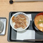 Matsuya - ◆牛めしミニ・豚汁・生卵S◆530円（税込）♪