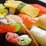 焼肉太郎 - お寿司も食べ放題です。