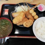 串カツ田中 - 串カツ定食