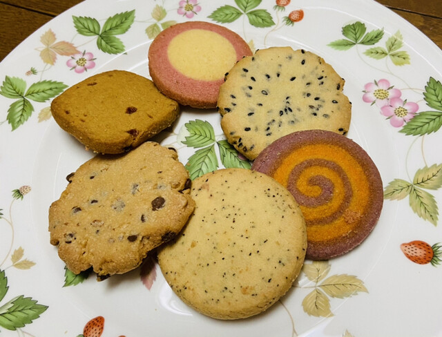 ステラおばさんのクッキー なんばウォーク店 大阪難波 洋菓子 その他 食べログ