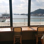 ファーム スズキ ベイサイドキッチン タケハラポート - 