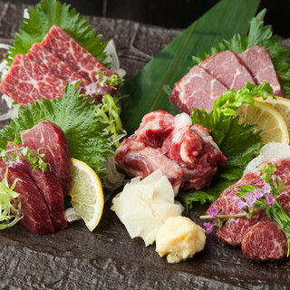 Be sure to try the sashimi before eating the hot pot.