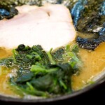 豚骨醤油ラーメン 王道家 - 