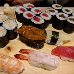 Sushi Izakaya Yataizushi - 