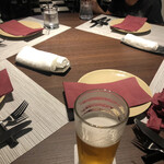 CAFFE SICILIA The Kitchen - 広い円卓