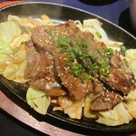 Yakinikunikusaku - ランチ　国産牛 焼肉鉄板定食