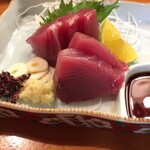 魚・旬菜小料理ととや - かつお刺し