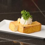 Root's - 