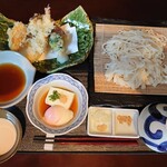 麺や 文左 - 二味天盛りうどん