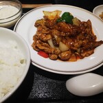 Kanda Tenfu - 麻婆茄子定食780円 杏仁豆腐は美味しいけれどメインの麻婆茄子は微妙でした。