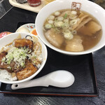 喜多方ラーメン 坂内 小法師 - 