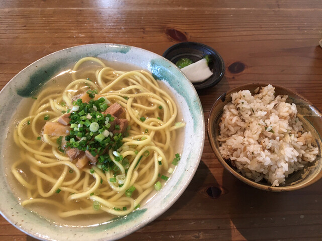 超人気行列店の W 八重山そばセット By Hawks 1 来夏世 くなつゆ 石垣市 沖縄そば 食べログ