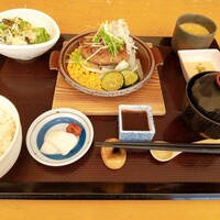 江戸前肉割烹 宮下 - 