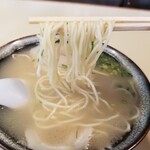 Ryuukoken - ラーメンの麺リフト