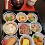 旬菜和食 夢咲屋 - 豆会席