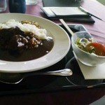 ゴールド福井カントリークラブ - カレーライス、サラダ付き1000円。