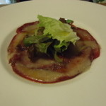 フラットカフェ - 馬肉をカルパッチョで