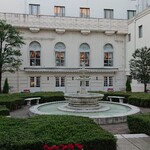 ザ・カフェ - 中庭