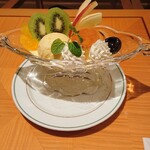 ザ・カフェ - プリンアラモード￥1485