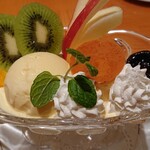 ザ・カフェ - プリン・ア・ラ・モード￥1485