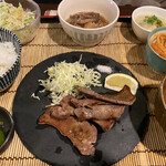 肉料理・炭火焼肉 華っ祭 - 
