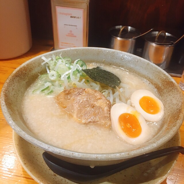 やったる 高田馬場 ラーメン 食べログ