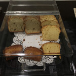 IASS HAWAII LOUNGE - パウンドケーキ？