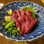 Shiromachi Robata Enishi - 馬刺し