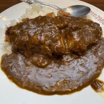 中華食堂 かどや - カツがルーに覆われているのはいつもの事