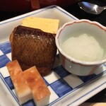 カフェ＆レストラン ヴァン - 鯛の焼き物・厚焼き玉子・かまぼこ・大根おろし