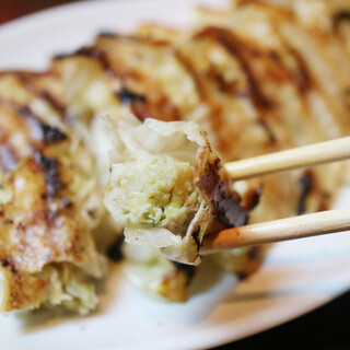 ランチ 飲み放題付き 餃子食べ放題コース3 300円 クーポン利用で30円 珉珉 京橋店 みんみん 京橋 餃子 食べログ ランチ 飲み放題付き 餃子食べ放題コース3 300円 クーポン利用で30円 珉珉 京橋店 みんみん 京橋 餃子 食べログ