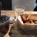 キングゴッドバーガー - 料理