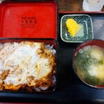 一葉 - 上カツ丼