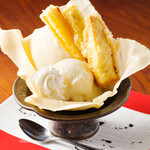 Kurosawa Farm's whole dried sweet potato "Beniharuka" served with vanilla ice cream