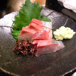 割烹くずし 徳多和良 - 縞鯵刺し