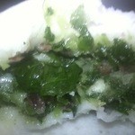 上海点心 豫園 - お野菜饅頭の中の青梗菜です