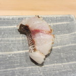 鮨 麻生 平尾山荘 - 料理を２品挟んだら寿司タイムの再開です。