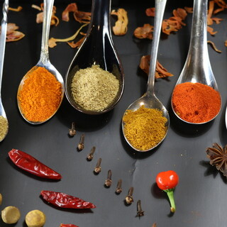 オリジナルの特製スパイスと新鮮な食材を使用☆